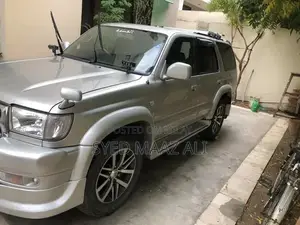 Toyota Surf SSRG 4x4 SUV - Diesel to Petrol Converted