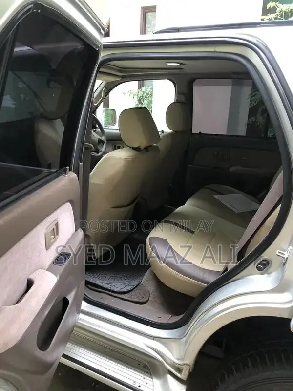 Toyota Surf SSRG 4x4 SUV - Diesel to Petrol Converted