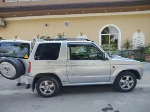 Compact 3-Door 4x4 Mini SUV with Turbo Engine