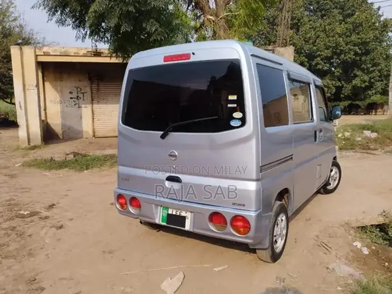 Nissan Clipper Mini Van - 2014 Manual Transmission