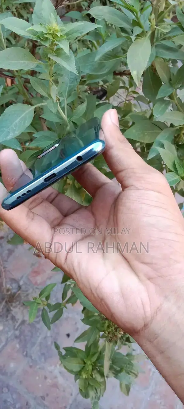 Oppo F19 Pro Smartphone - Excellent Condition Full Package