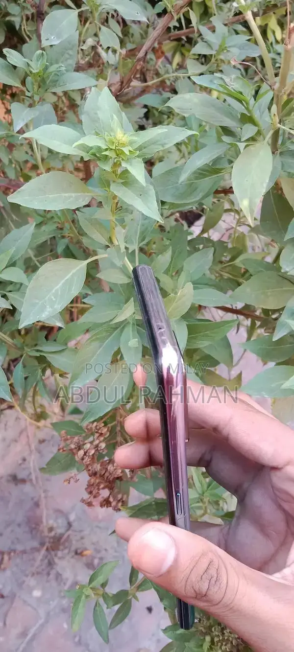 Oppo F19 Pro Smartphone - Excellent Condition Full Package