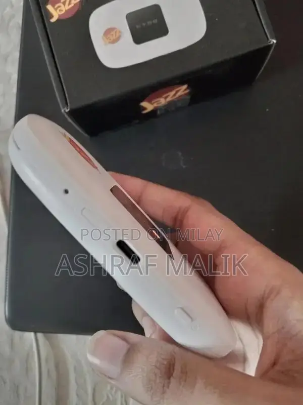 Jazz 4G Mobile Device - Lightly Used, Excellent Condition