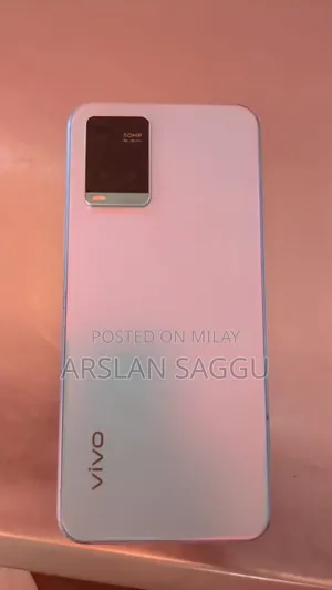 Photo - Vivo Y33s 128 GB Blue