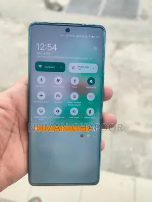 New Vivo V30 5G 256 GB Green