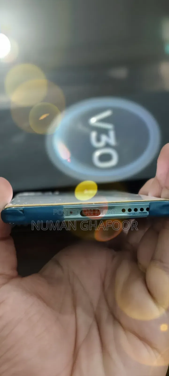 New Vivo V30 5G 256 GB Green