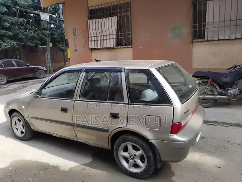 Suzuki Cultus VXL Limited Edition 2007 Golden Hatchback