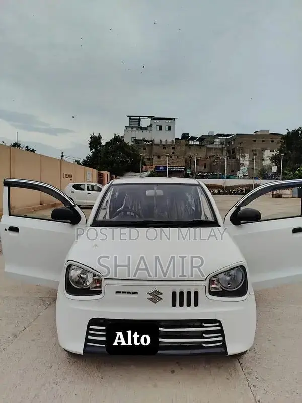 2022 Suzuki Alto VXR: White, Low Mileage, Excellent Condition