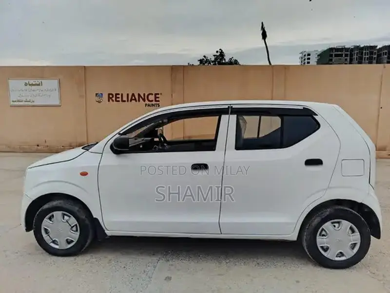 2022 Suzuki Alto VXR: White, Low Mileage, Excellent Condition