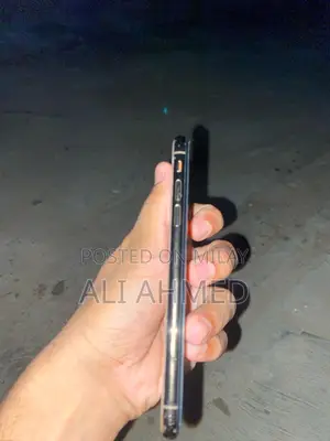 Apple iPhone XS 64 GB Gold