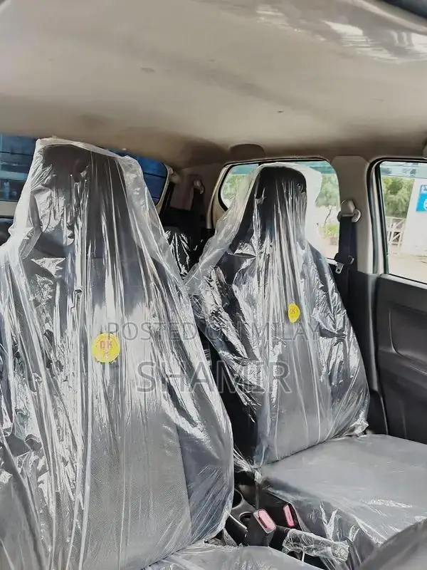 2022 Suzuki Alto VXR: White, Low Mileage, Excellent Condition