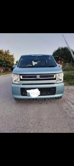 Photo - Suzuki Wagon R Hybrid Compact Hatchback