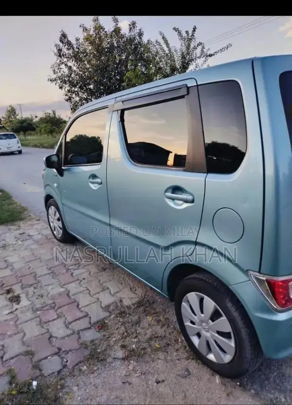Suzuki Wagon R Hybrid Compact Hatchback