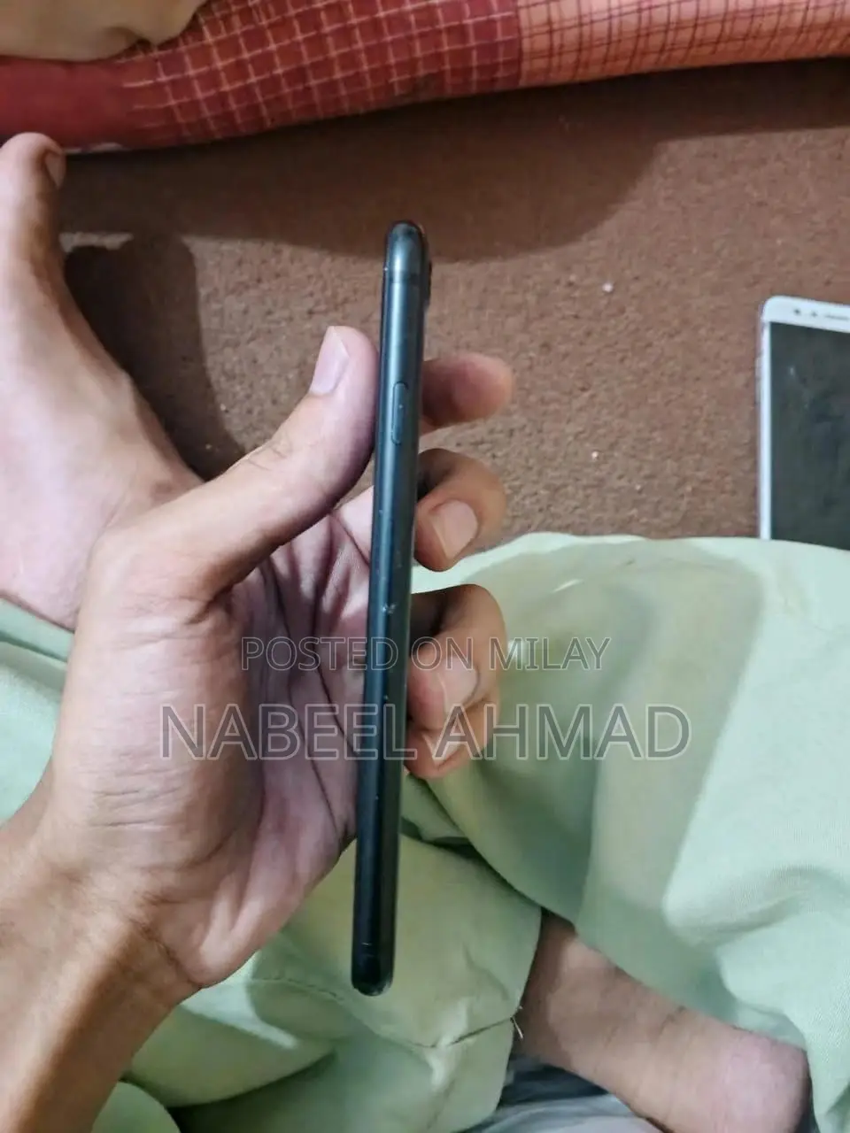 Apple iPhone SE (2020) 64 GB Black