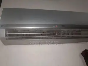 Gree 1-Ton Split Air Conditioner for Home and Office