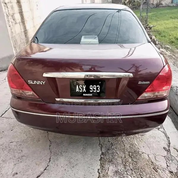 Nissan Sedan - Versatile Imported Vehicle with Multiple Options