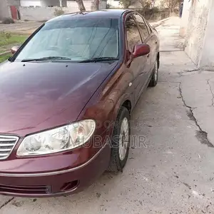 Nissan Sedan - Versatile Imported Vehicle with Multiple Options