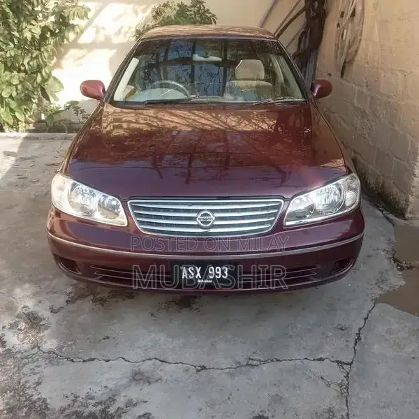 Nissan Sedan - Versatile Imported Vehicle with Multiple Options