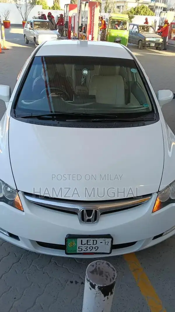 Used Car: 2 Keys, Well-Maintained, Ready to Drive