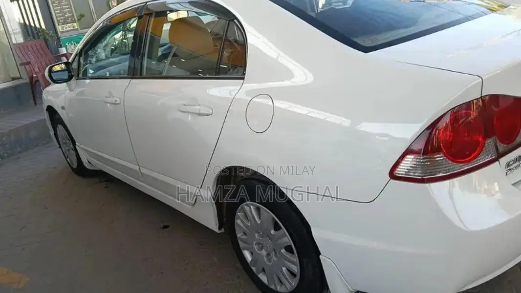 Used Car: 2 Keys, Well-Maintained, Ready to Drive