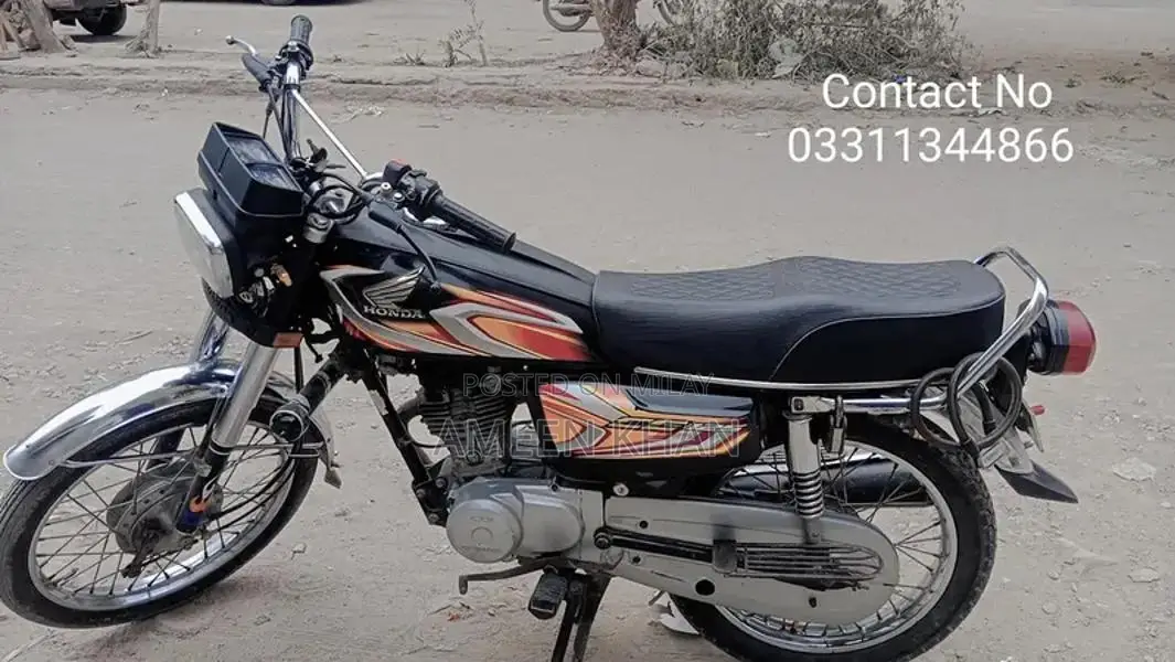 Honda CG 125 Motorcycle - Low Mileage Commuter Bike