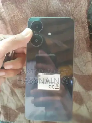 Mid-Range Smartphone with 8GB RAM and 128GB Storage