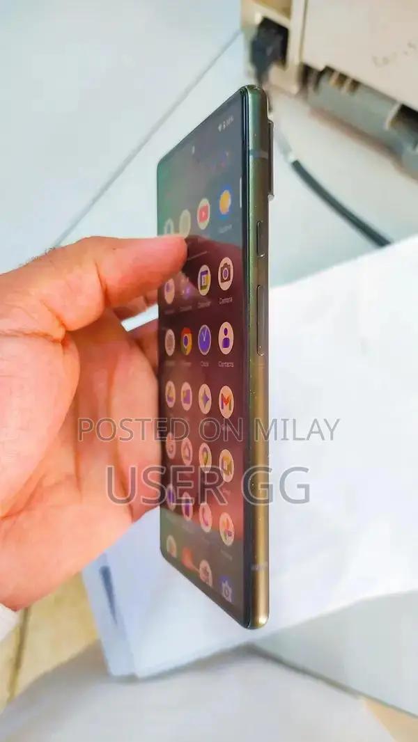 Google Pixel 6 Smartphone with Advanced Android Features