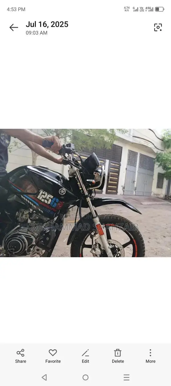 Yamaha YBR 125 G Motorcycle Modified with Custom Upgrades