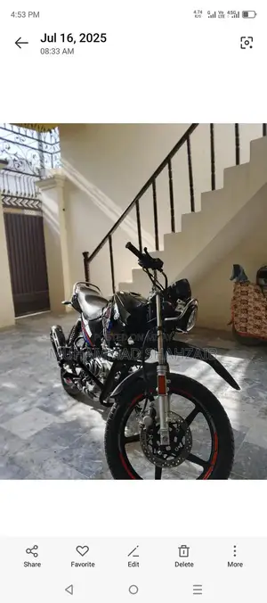 Yamaha YBR 125 G Motorcycle Modified with Custom Upgrades