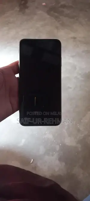 Apple iPhone XS Max - Excellent Condition Smartphone