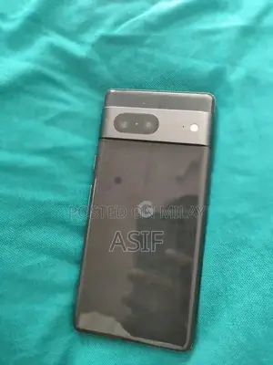 Photo - Google Pixel 7 Dual SIM Smartphone 8GB RAM 128GB Storage