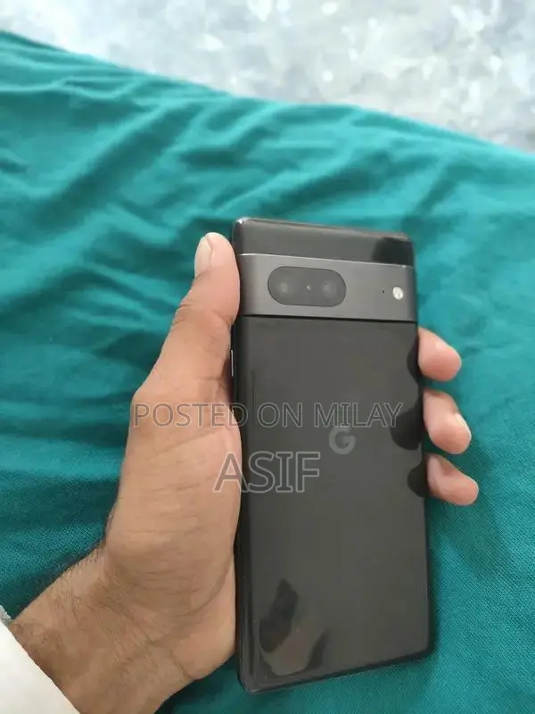 Google Pixel 7 Dual SIM Smartphone 8GB RAM 128GB Storage