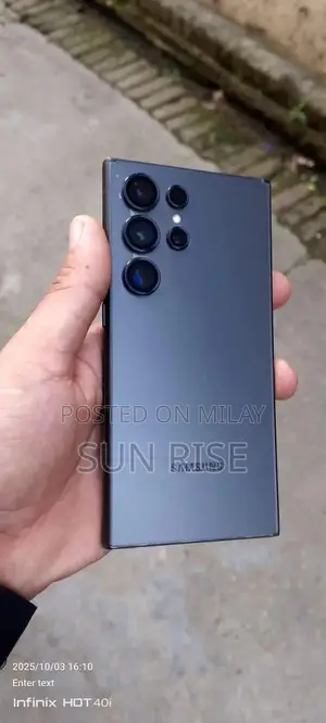 Photo - Samsung Galaxy S24 Ultra 12GB RAM Dual SIM Smartphone