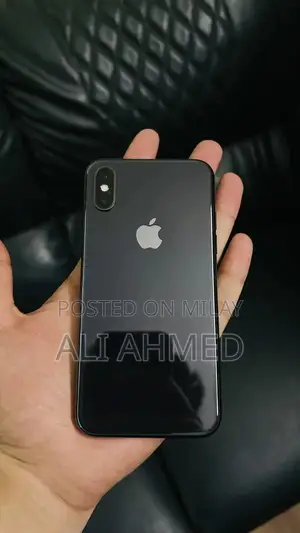 Photo - Apple iPhone XS 64GB Smartphone - Pristine Condition