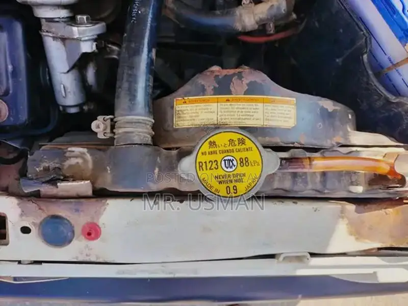 Mehran 2011 Low Mileage Sedan with LPG and Excellent Condition