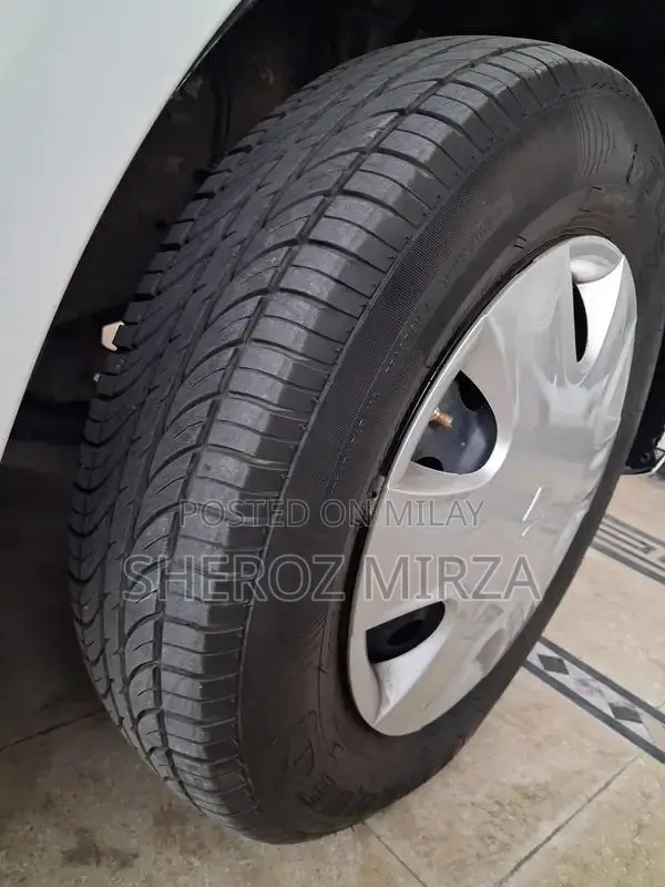 Suzuki Alto L Low Mileage Compact Hatchback Sedan