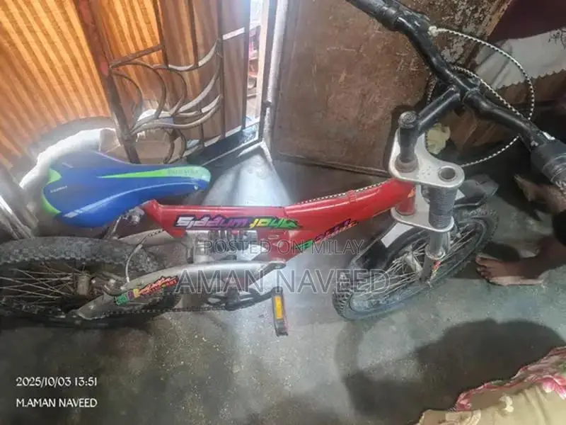 Cycling Bicycle for Single Hand Use