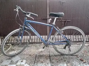 Photo - High-Performance Bicycle for Urban and Trail Riding