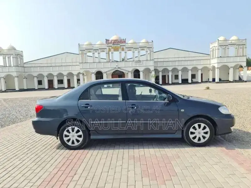 Toyota Corolla SE Saloon 1.6 Manual 2005 Sedan