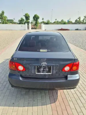 Toyota Corolla SE Saloon 1.6 Manual 2005 Sedan