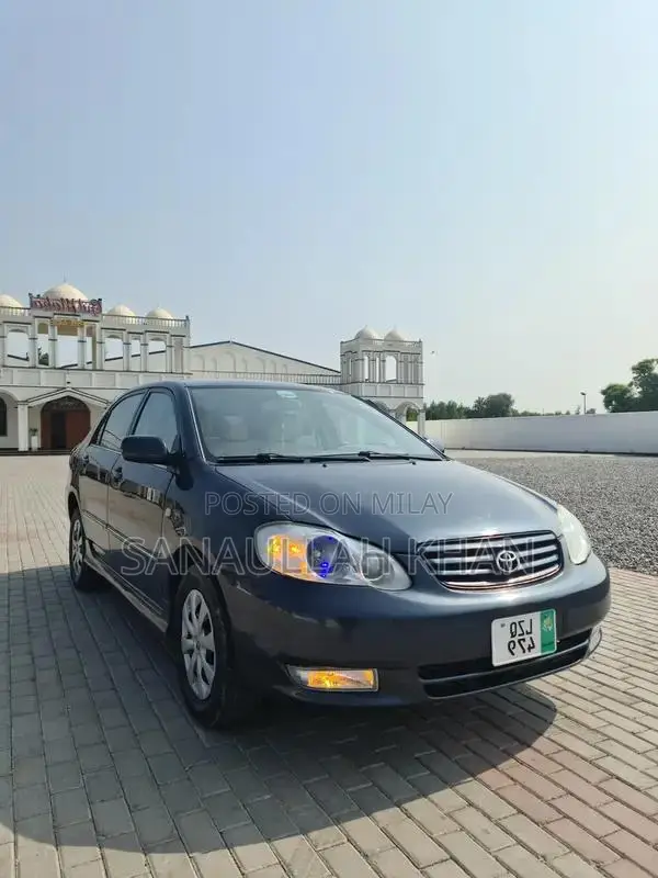 Toyota Corolla SE Saloon 1.6 Manual 2005 Sedan
