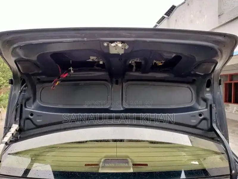 Toyota Corolla SE Saloon 1.6 Manual 2005 Sedan