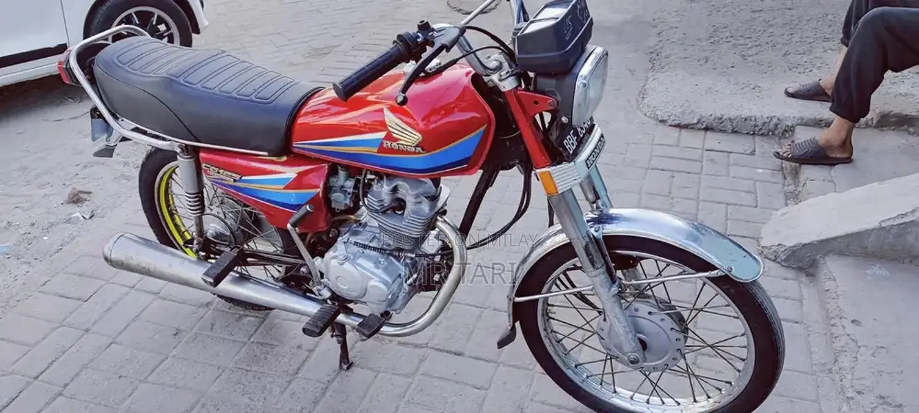 Honda 125cc Motorcycle - 2009 Model