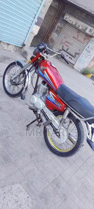 Honda 125cc Motorcycle - 2009 Model