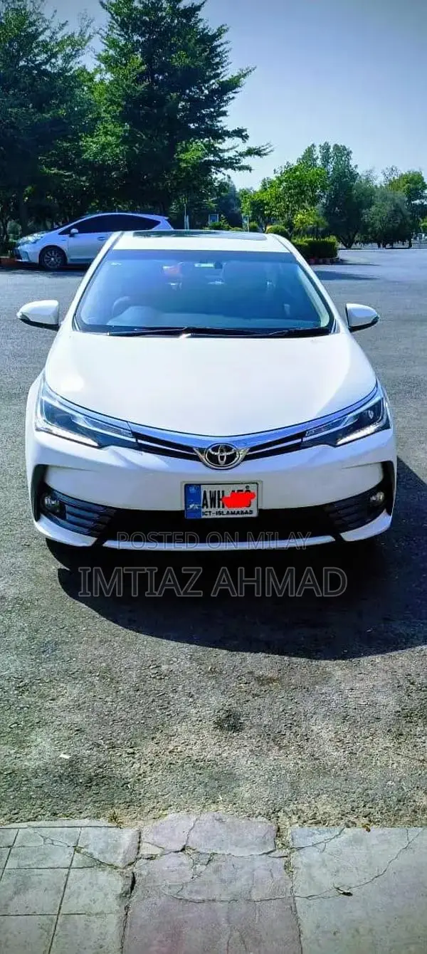 Toyota Altis Grandee Sedan - Low Mileage Imported Vehicle