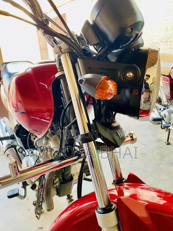 Yamaha YB125Z 2019 Motorcycle - Well Maintained First Owner