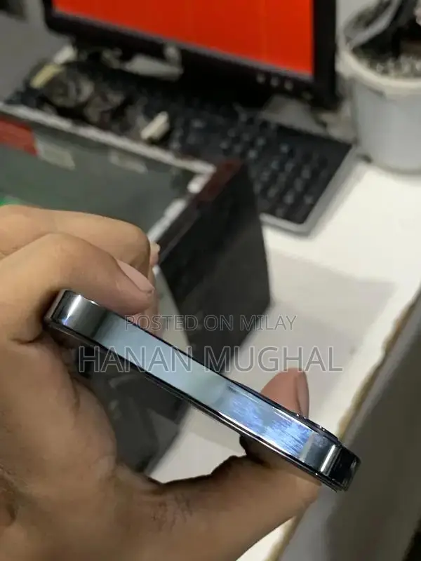 Apple iPhone 12 Pro 128GB, Pristine Condition, Factory Unlocked, Origi