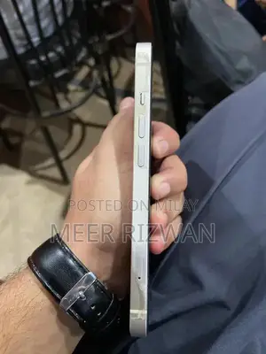 Apple iPhone 13 128GB Smartphone - Near Mint Condition