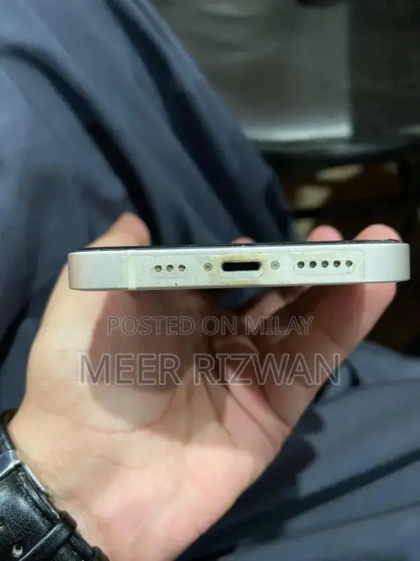 Apple iPhone 13 128GB Smartphone - Near Mint Condition