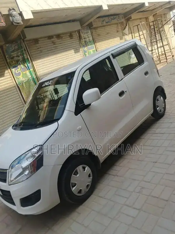 Suzuki Wagon VXR Compact Hatchback